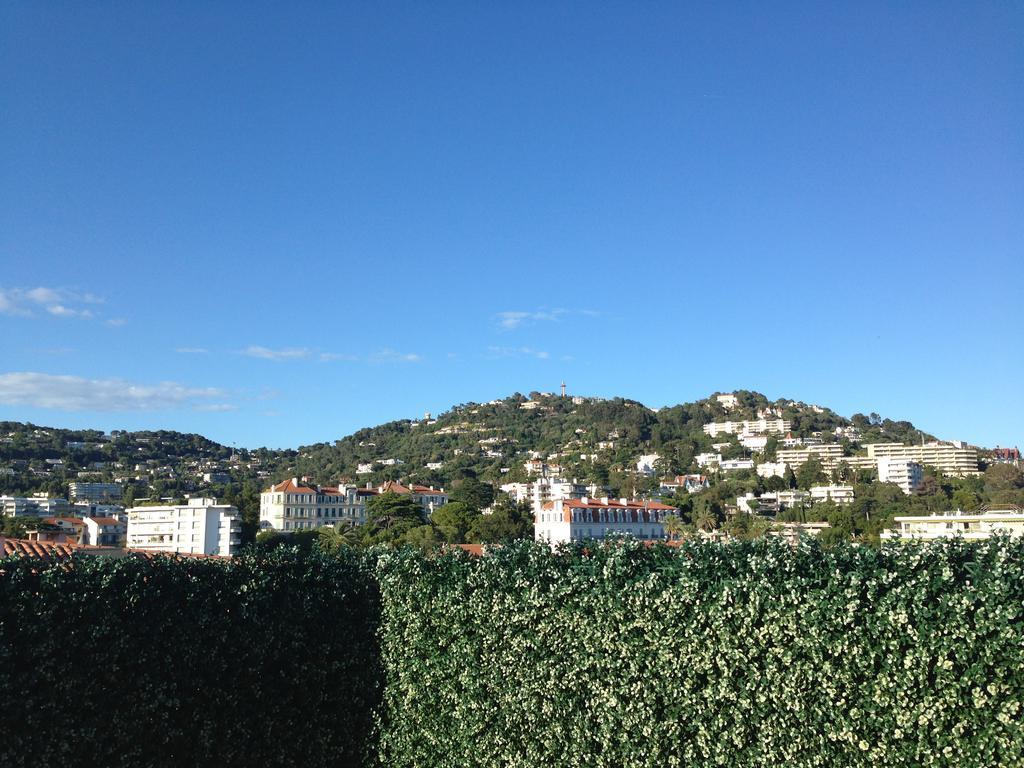 Penthouse With Jacuzzi On The Big Terrace Apartment Cannes Bagian luar foto